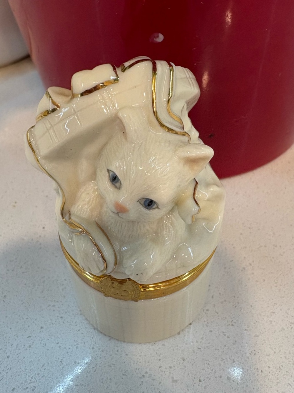 Lenox Cream and Gold Trinket Box Lid - Treasures Collection